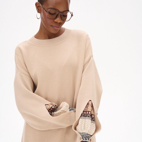 Bliuzonas su spalvotomis rankovėmis