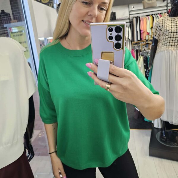 Palaidinė ovaliu kaklu